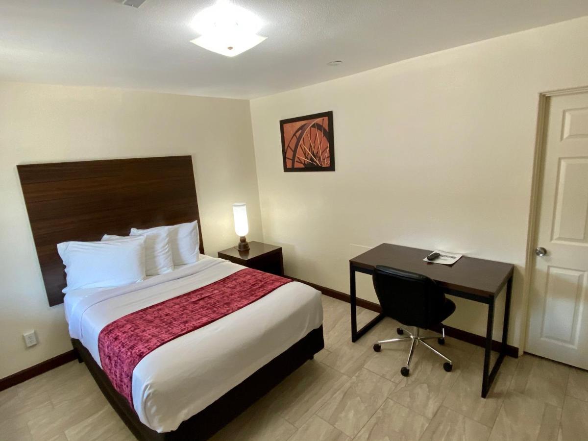 Roswell Inn Экстерьер фото