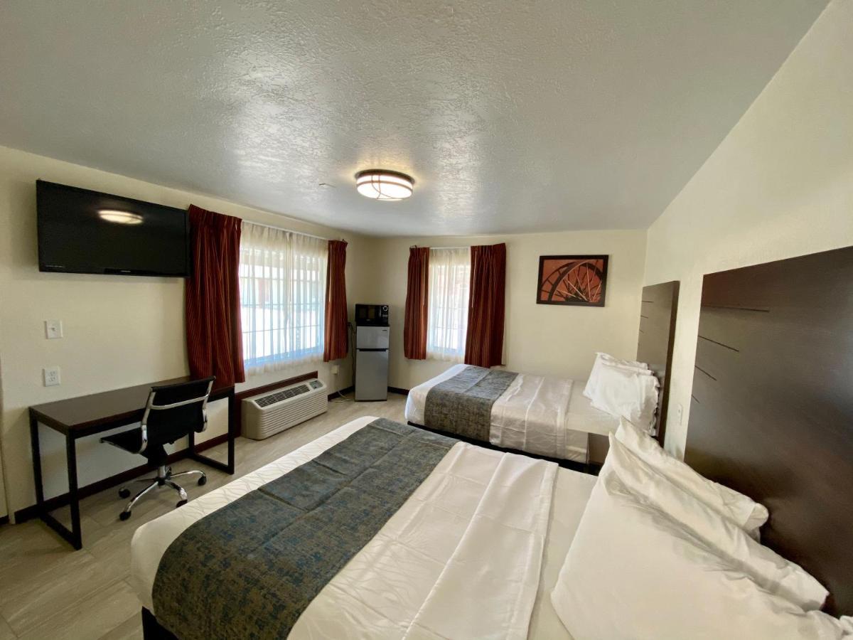Roswell Inn Экстерьер фото